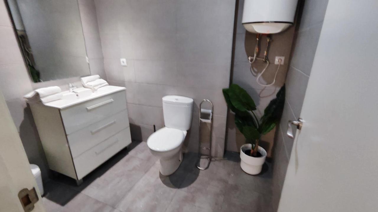 Boutique 2 Apartamento Ave Centro Lleida Exterior foto